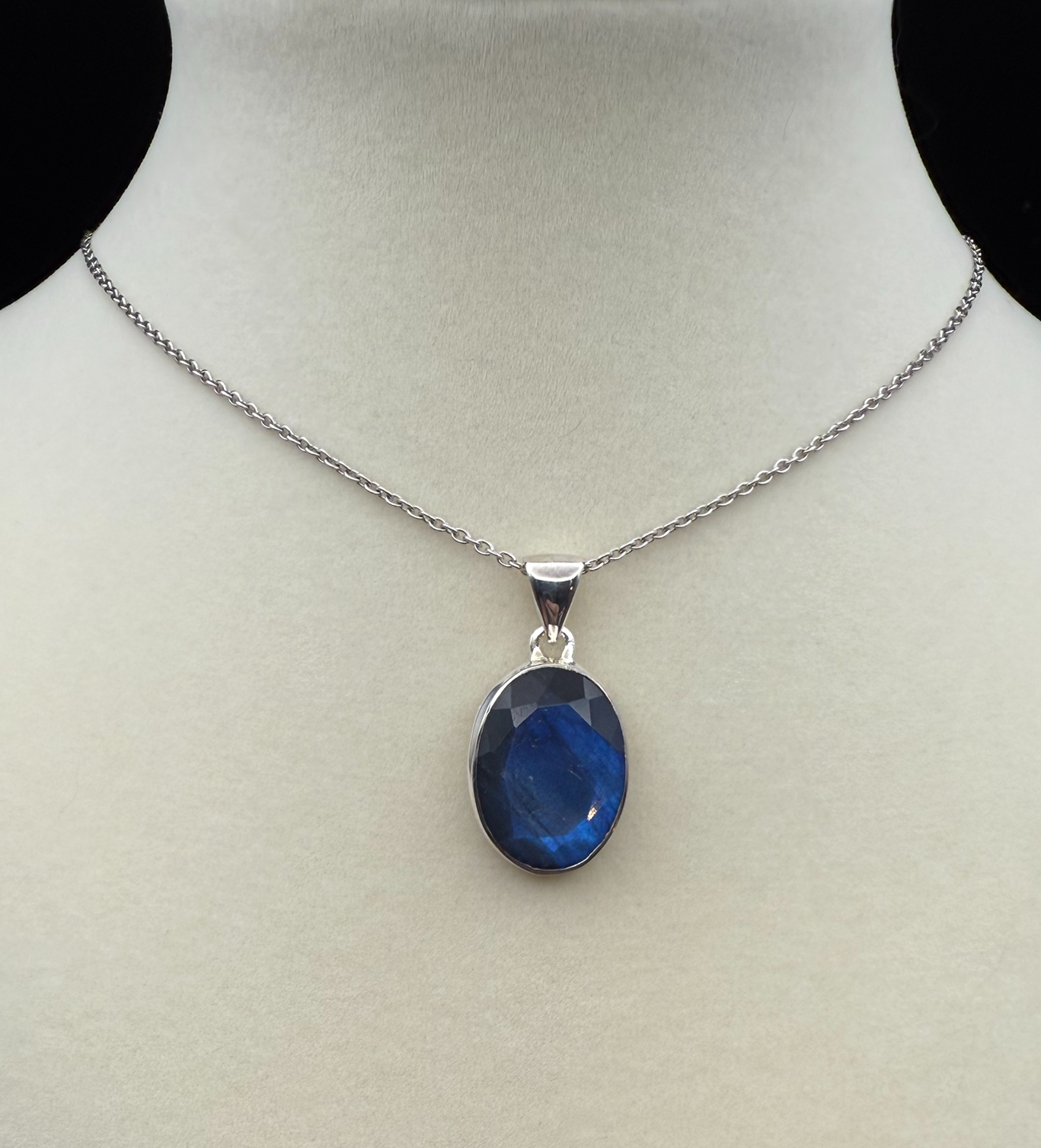 Peacock Blue Laboradite Faceted Oval Pendant